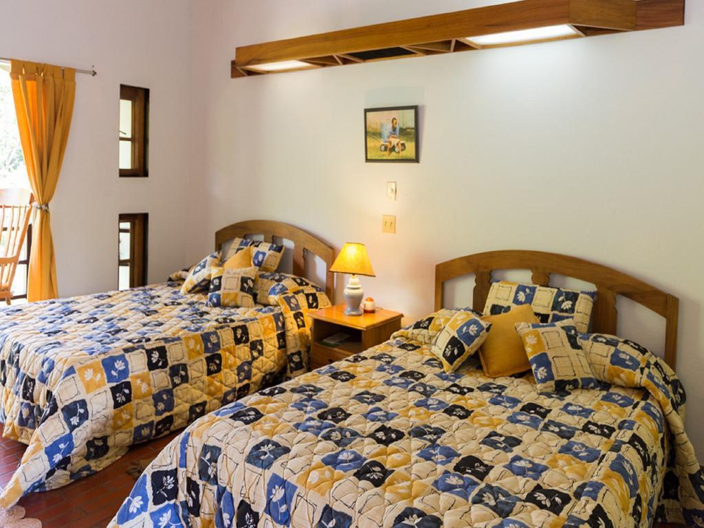 Вилла Cuffie River Nature Retreat Port of Spain Экстерьер фото